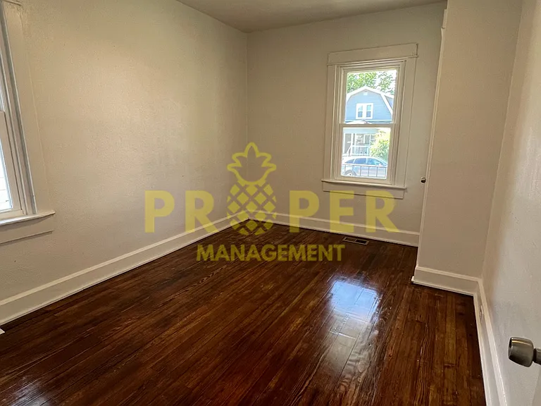 1769 Gummer Ave — Photo 8