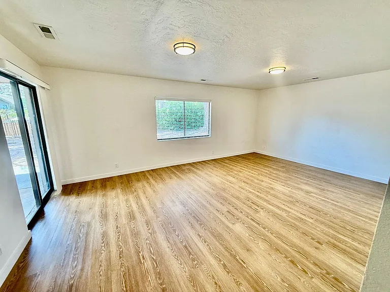 2980 S Bloomington Dr W — Photo 28