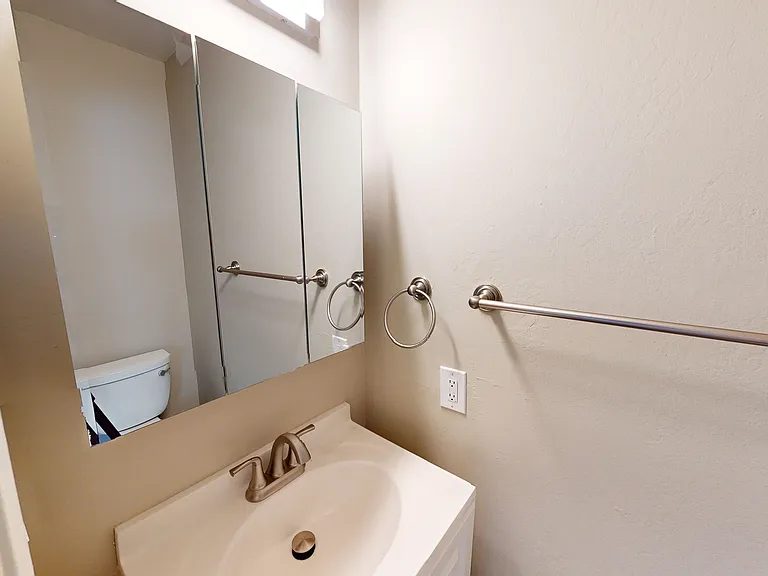 1006 Ignacio Blvd #37 — Photo 16