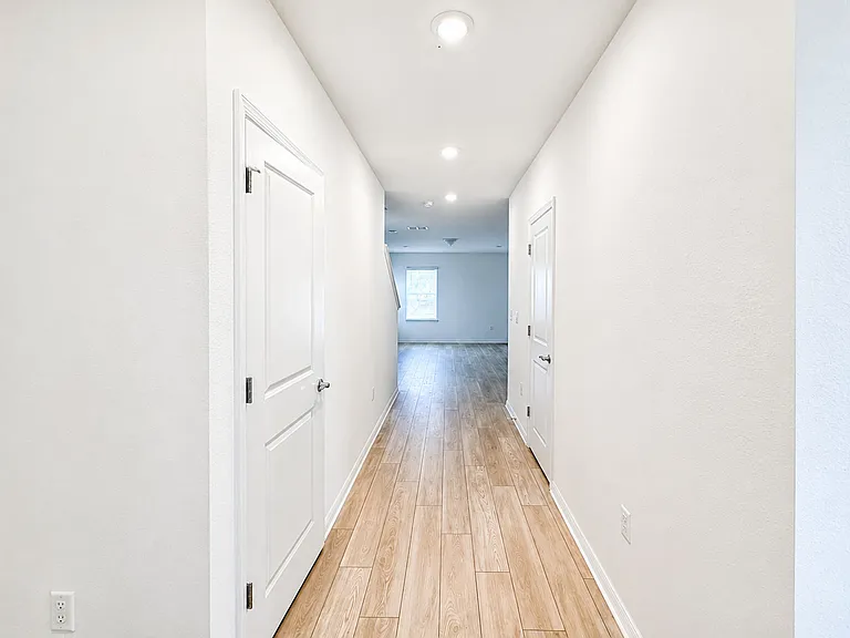 5646 Enchanted Meadows Aly — Photo 3