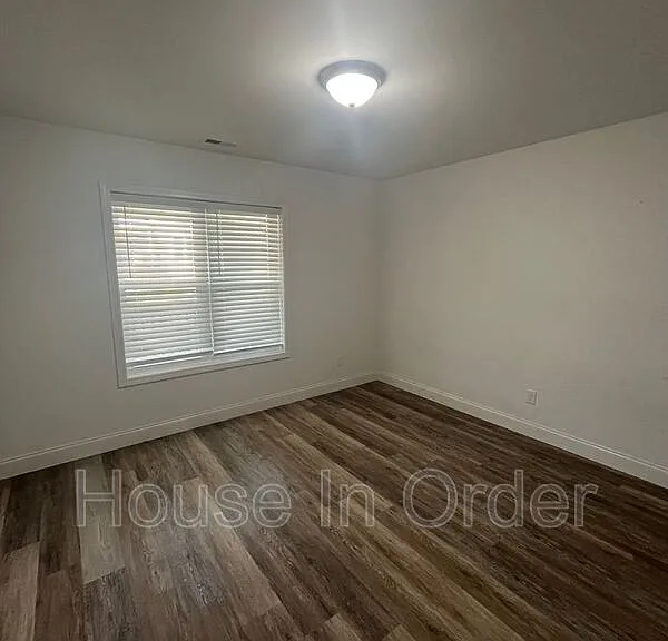 60 Patriot Pl — Photo 7