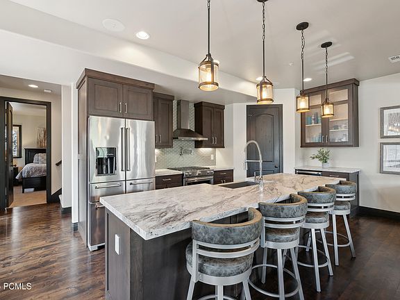 5th image of 3029 W Canyon Links Dr