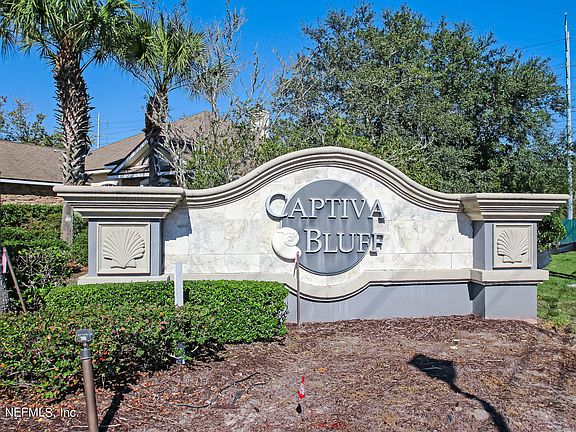 3rd image of 12282 CAPTIVA BLUFF Road