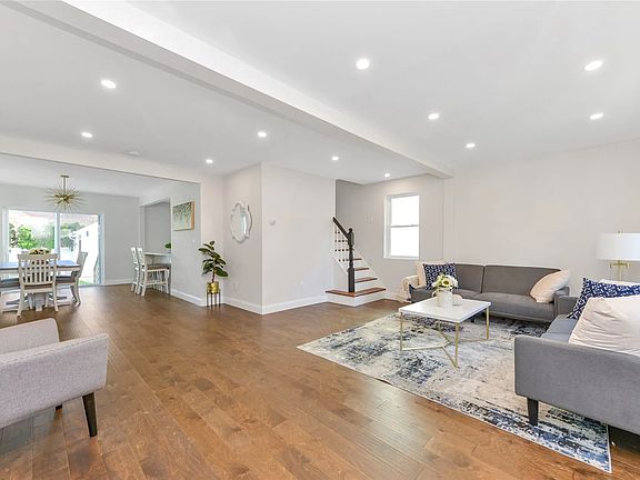 2nd image of 8652 261st St