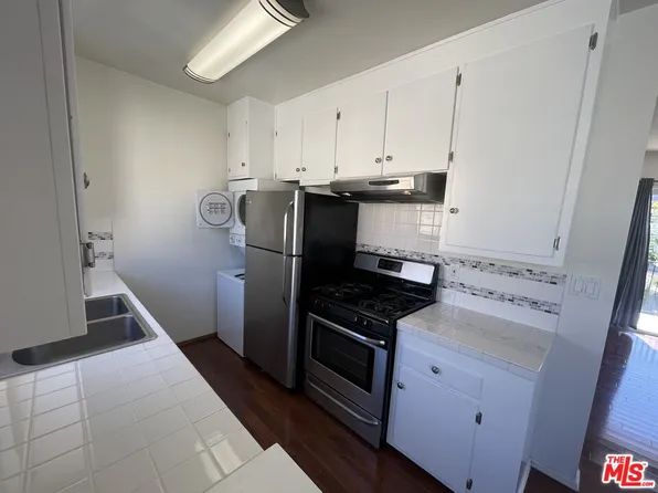 1241 17th St APT 6, Santa Monica, CA 90404