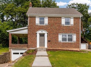 3962 Ruth Ln, Cincinnati, OH 45211