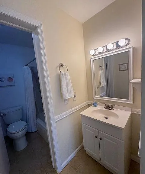 6475 Bay Club Dr #4 — Photo 9