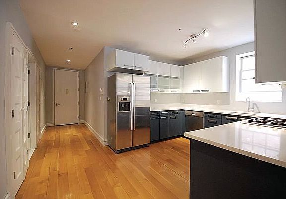 4th image of 204 W 140th St #E