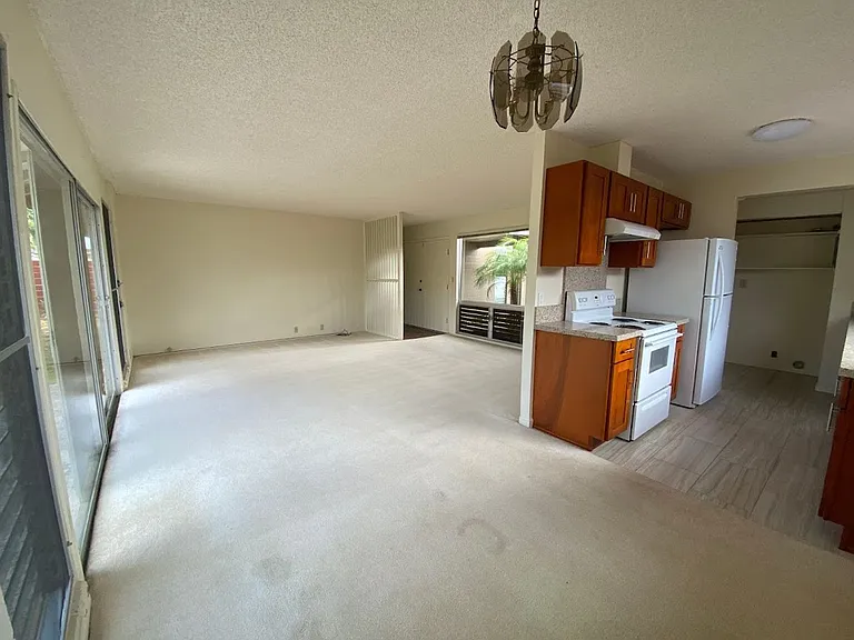 877 Maniniholo St — Photo 14