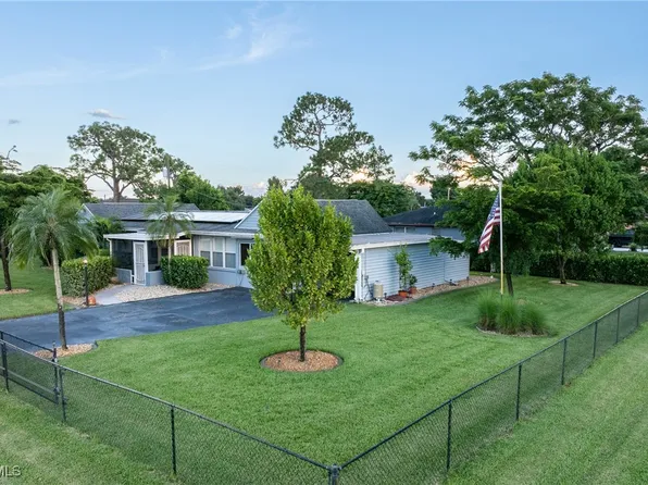 402 E Cleveland Ln, Lehigh Acres, FL 33936