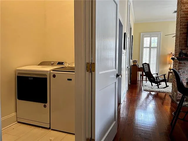 2126 Dublin St — Photo 14