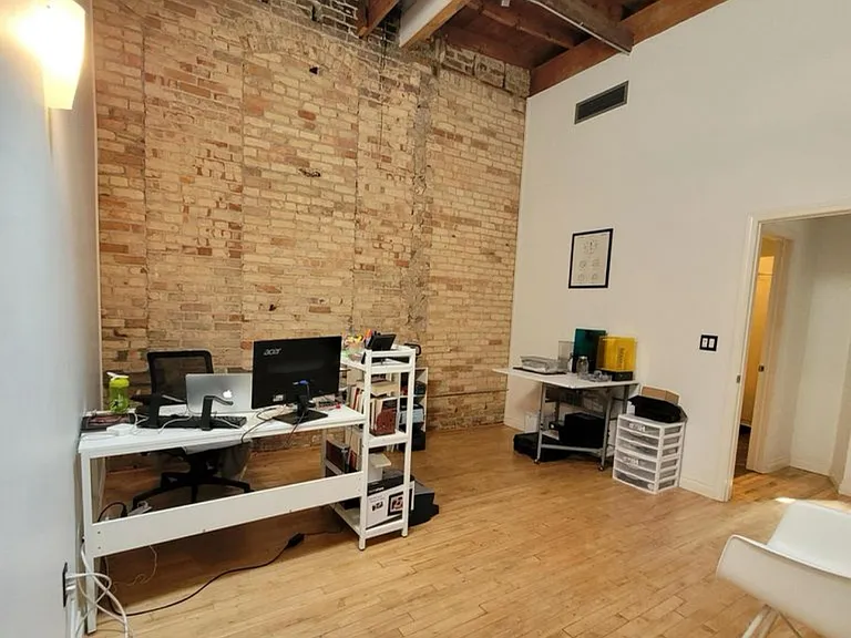 222 S Washington Sq #3 — Photo 23