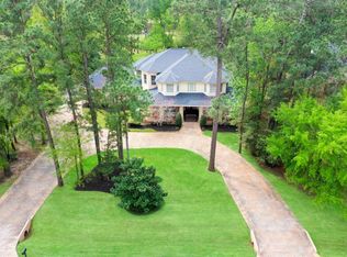 10919 Clubhouse Cir, Magnolia, TX 77354