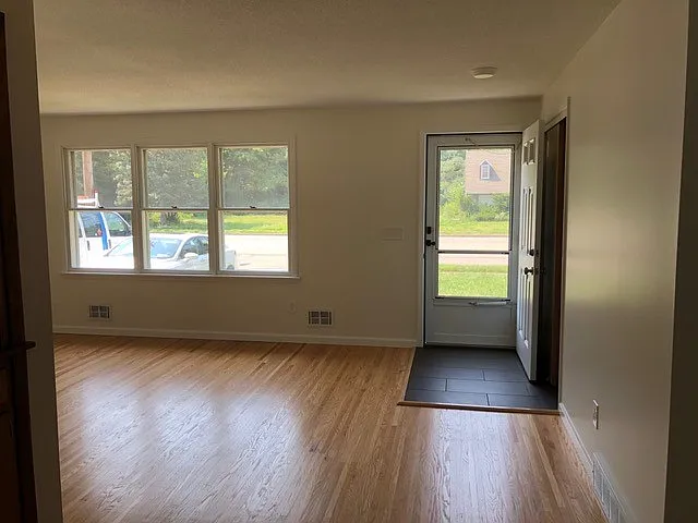 1428 Long Pond Rd — Photo 2