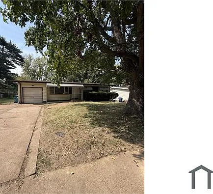 3 bed, 960 sqft, $1,300 — Photo 2