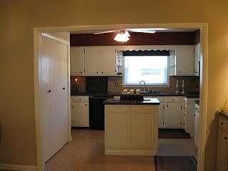 2nd image of 710 N G St