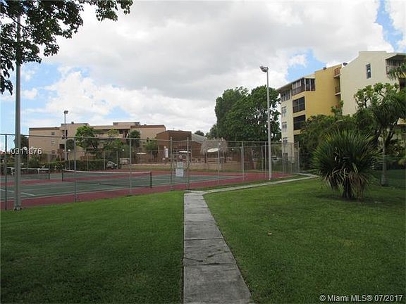 5th image of 502 NW 87th Ave APT 102