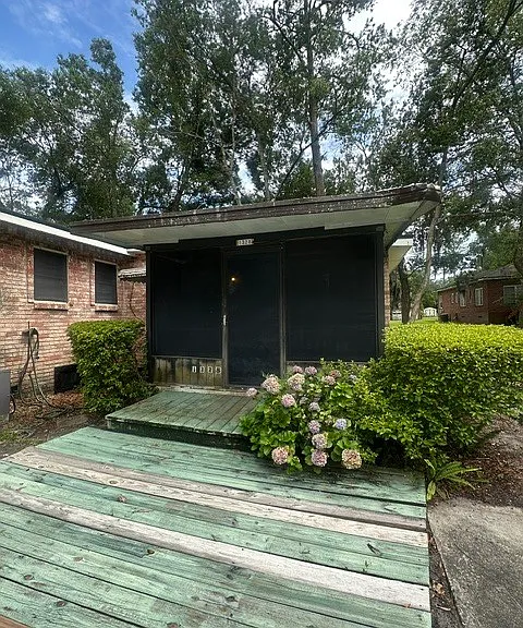 1328 Hamilton St — Photo 10