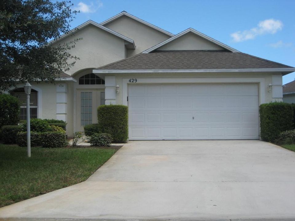 1st image of 429 SW Sundance Trl