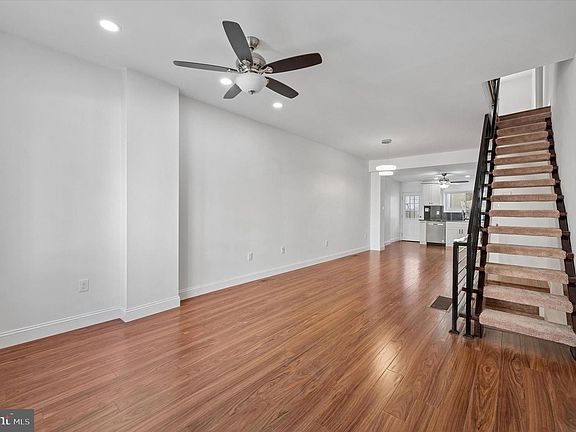 4th image of 2544 S Watts St