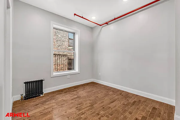 Rented by Arwell Realty | media 12