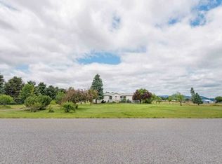 5911 N Stateline Rd, Newman Lake, WA 99025