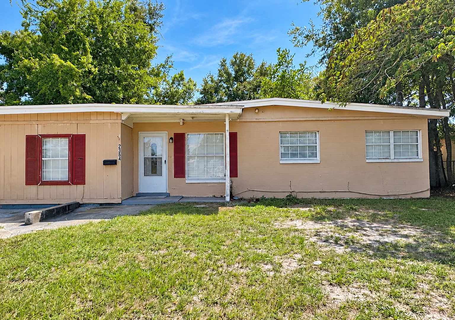 Charming 3-Bedroom Northside Home With Fenced Backyard & Built-In Storage — Photo 1