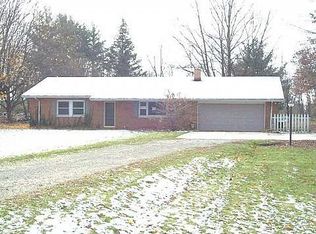 16180 Elmwood Ave, Mishawaka, IN 46544