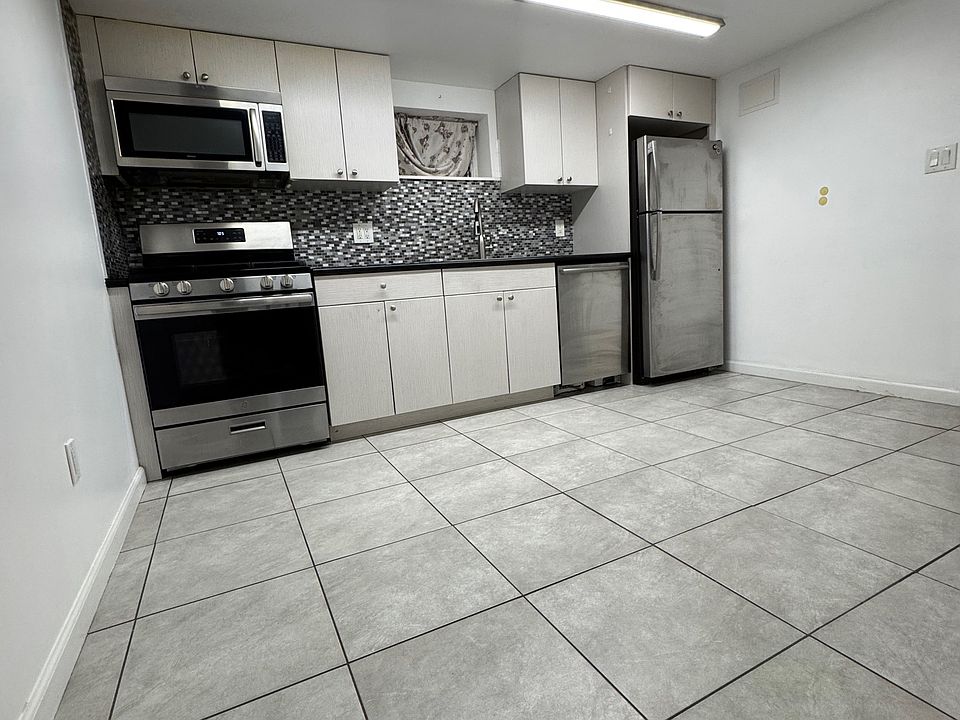 1st image of 1984 79th St #1