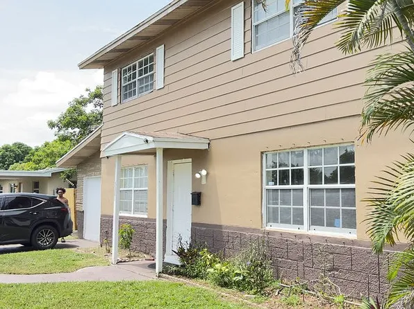 5381 NW 12th St, Fort Lauderdale, FL 33313
