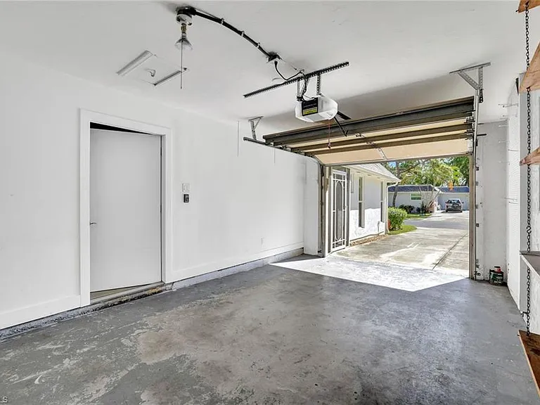 265 Georgetown Blvd #60 — Photo 15