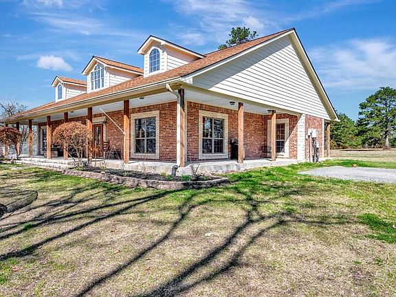 4th image of 360 Ashley Ln