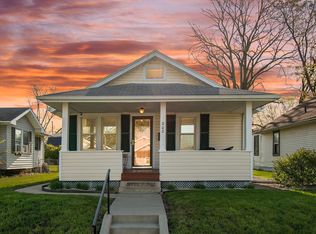 202 Strathmoor Ave, Mishawaka, IN 46544