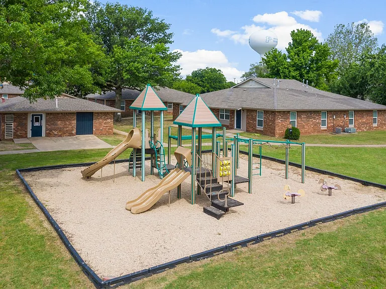 The Park @12Twenty - Save $200 OFF Move-In Costs! Apply Today! — Photo 54
