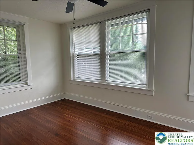 1722 W Market St #2B — Photo 5