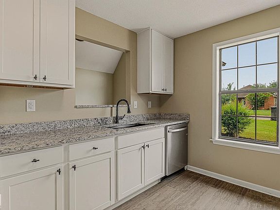 3rd image of 4509 Montego Bay
