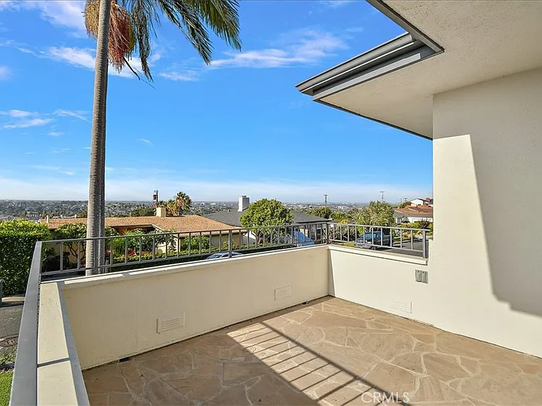 312 Avenida Atezada — Photo 38