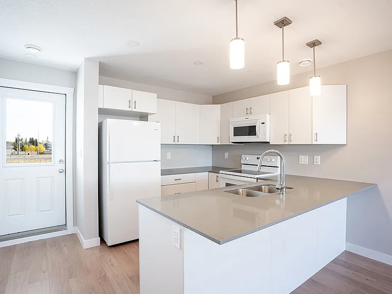 7551 Mapleford Blvd — Photo 33