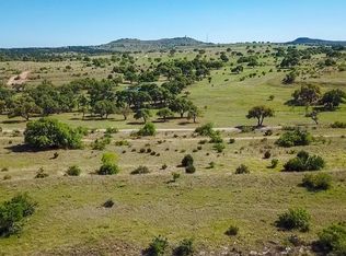 6 Odiorne Rd, Johnson City, TX 78636