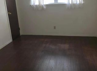 2906 N Peg Ln, Fayetteville, AR 72703