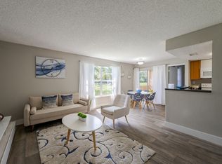 The Landings at Pembroke Lakes, Hollywood, FL 33025