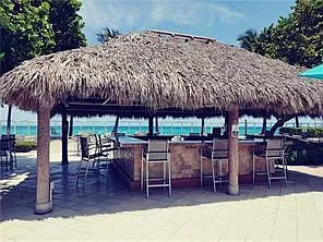 Building Photo - 3001 S Ocean Dr #109