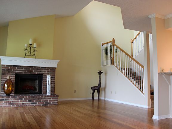 5th image of 3936 Villas Green Cir