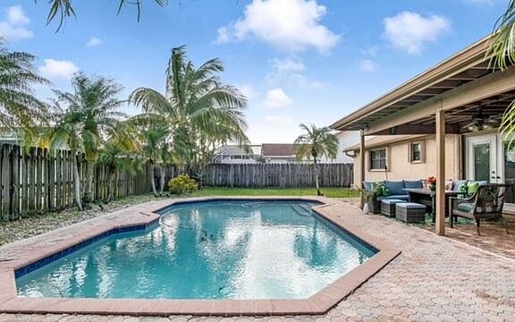 5th image of 11830 NW 39th Street