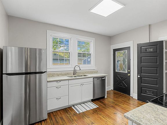 5th image of 63 Ash St NE #&-1