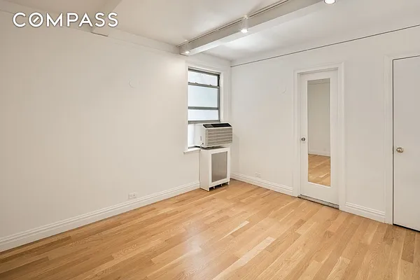 Rented by Compass | media 8