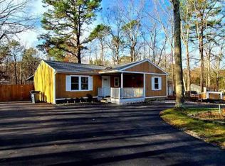 220 E Upland Ave, Absecon, NJ 08201