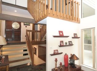 720 S Roberts Rd, Bryn Mawr, PA 19010