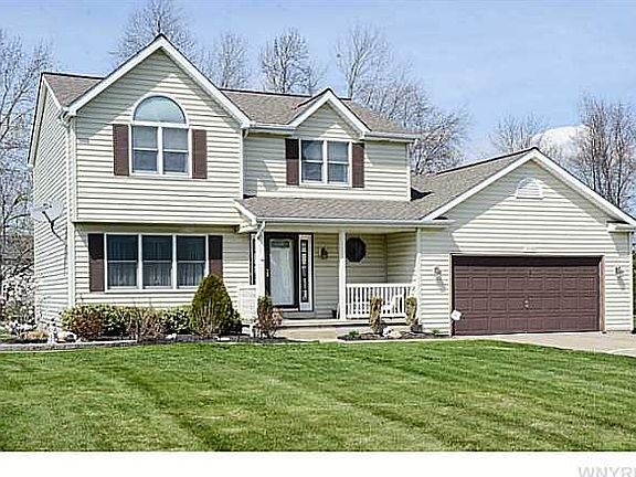 2nd image of 3659 Meadowbrook Dr