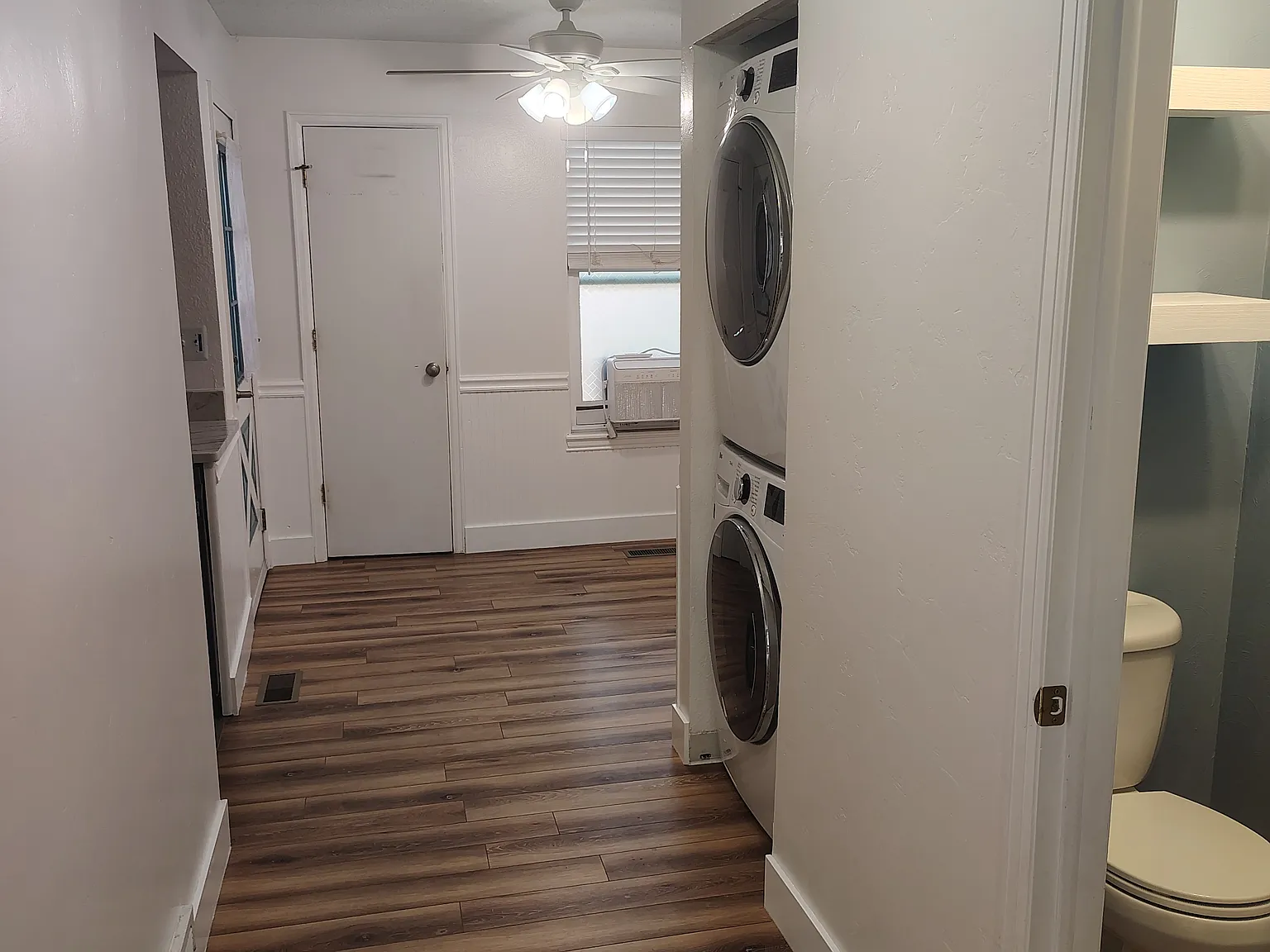 2 bed, 1.5 bath, 992 sqft, $1,795 — Photo 3